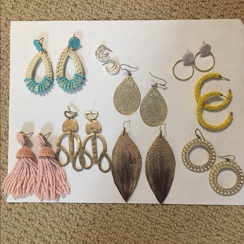 Lot of earrings